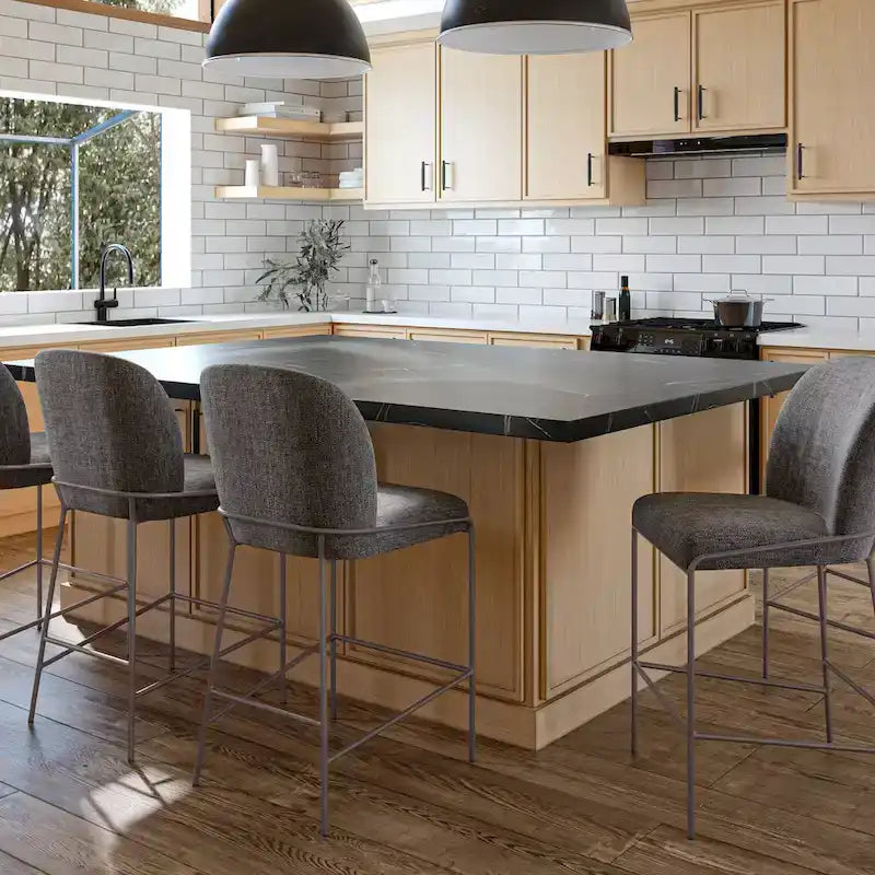 Sgabello da bar Blakeley 26 ad altezza bancone