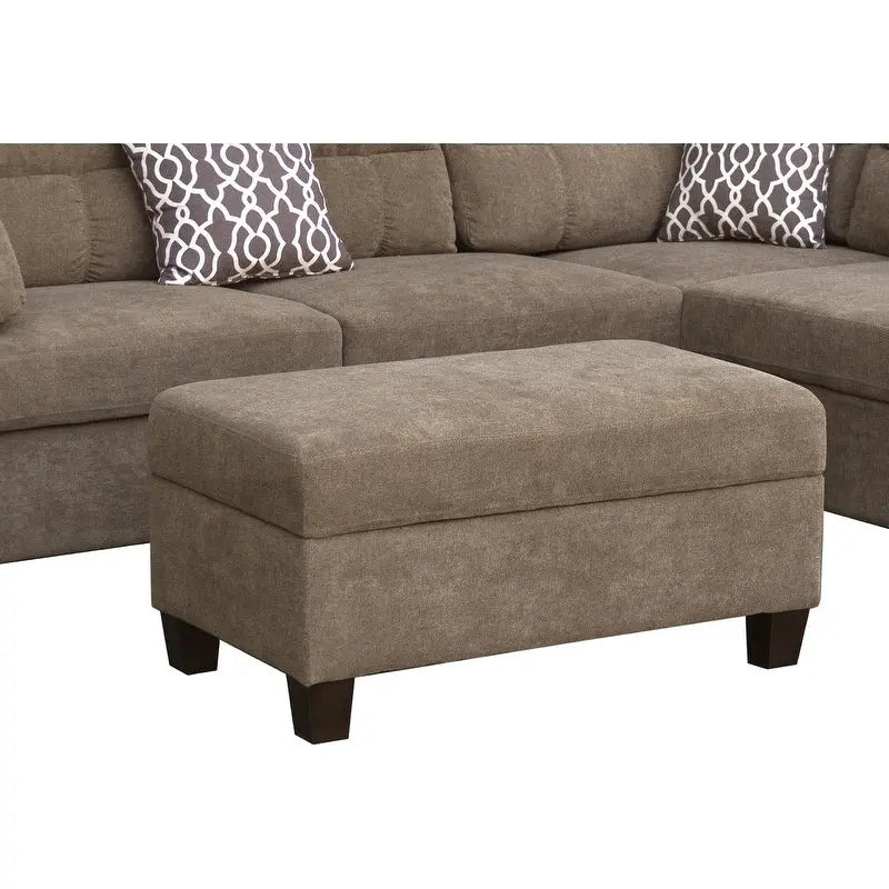 Divano sezionale in tessuto Diego 103.5 con chaise longue a destra, pouf contenitore e 2 cuscini decorativi