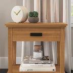 Letto King in legno marrone Oak Park e due comodini